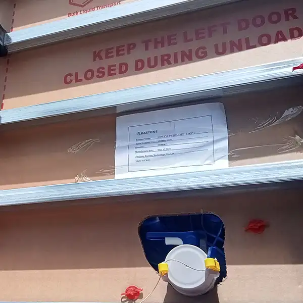 loading plasticizer DOP into Flexi bag